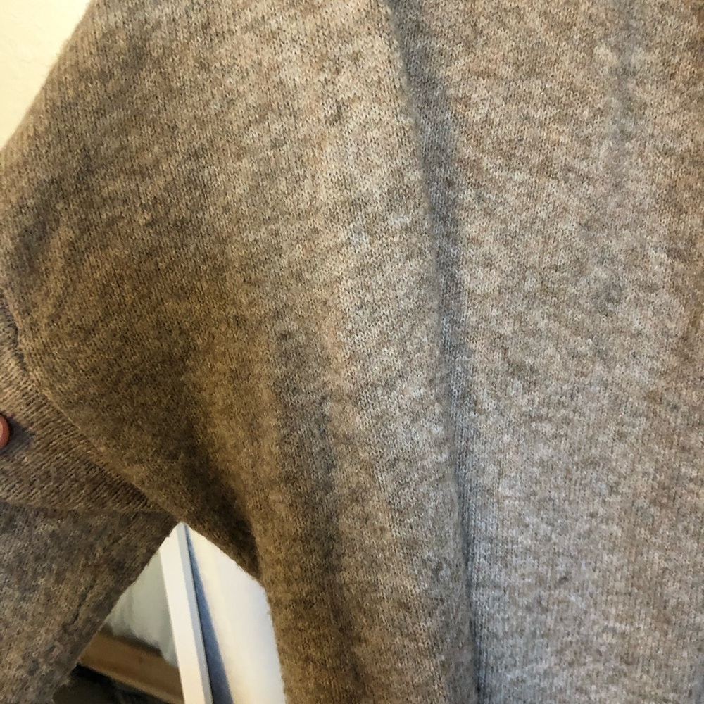 Cardigan - Picture 2 of 2